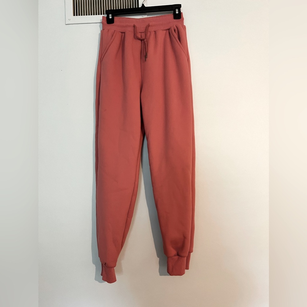 Rose Insulated Sweatpants